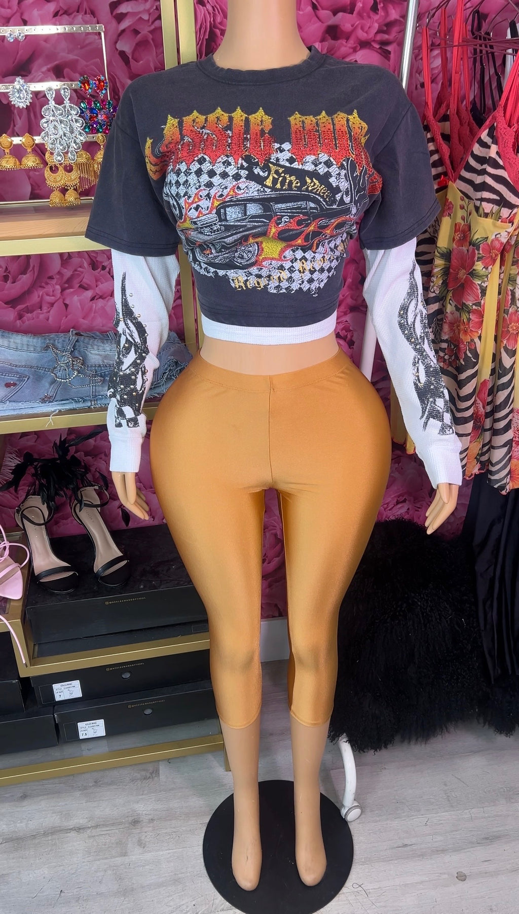 Adore Burn Capri Leggings